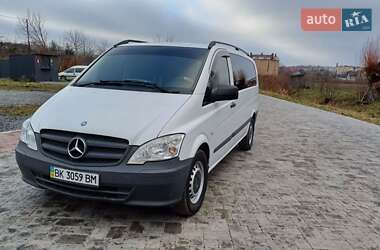 Минивэн Mercedes-Benz Vito 2010 в Ровно