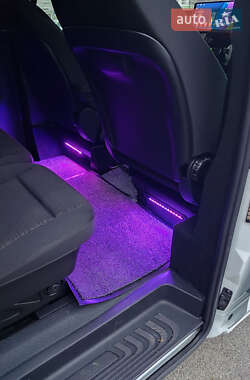 Минивэн Mercedes-Benz Vito 2020 в 