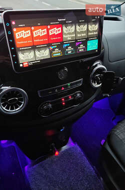 Минивэн Mercedes-Benz Vito 2020 в 