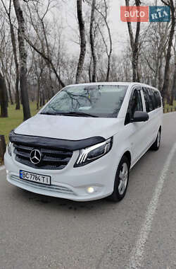Минивэн Mercedes-Benz Vito 2020 в 
