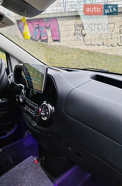 Минивэн Mercedes-Benz Vito 2020 в 