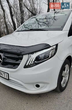 Минивэн Mercedes-Benz Vito 2020 в 