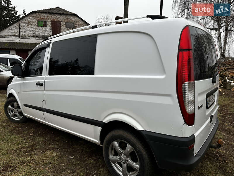 Грузовой фургон Mercedes-Benz Vito 2006 в Попельне