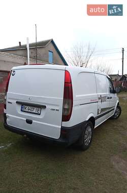 Вантажний фургон Mercedes-Benz Vito 2007 в Сарнах