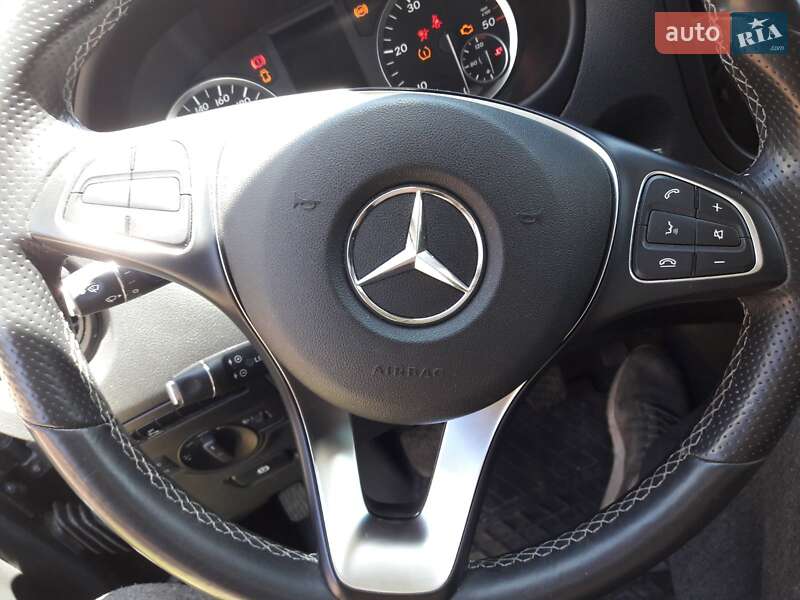 Минивэн Mercedes-Benz Vito 2015 в Киеве
