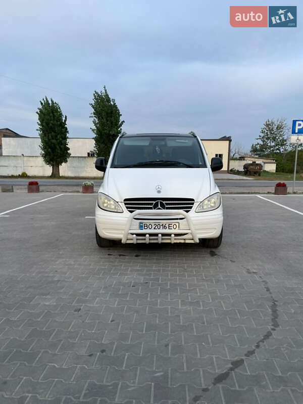 Минивэн Mercedes-Benz Vito 2004 в 