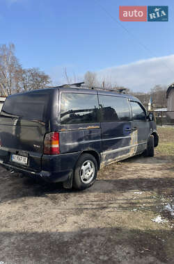 Минивэн Mercedes-Benz Vito 2002 в Березане