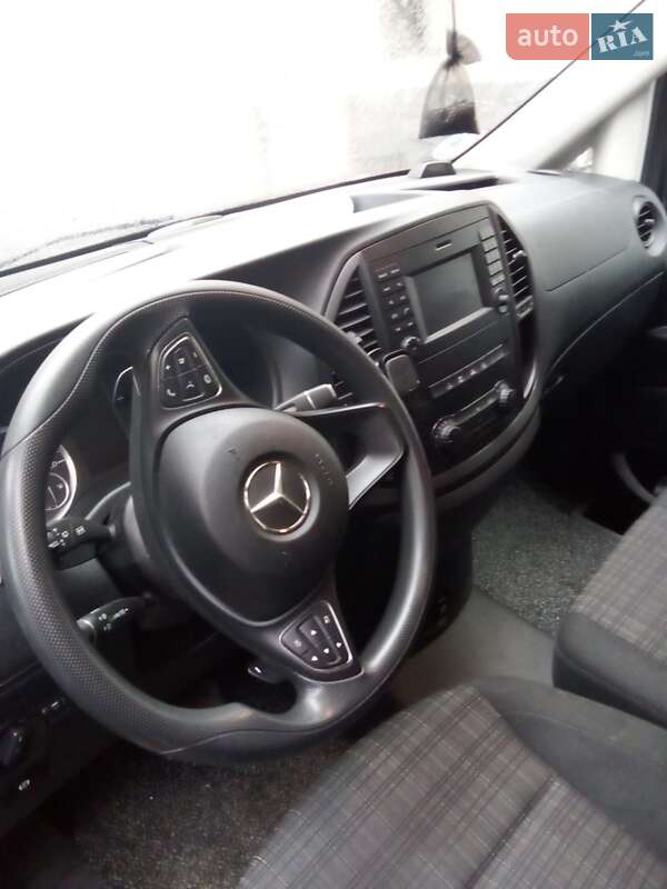Минивэн Mercedes-Benz Vito 2017 в Березному