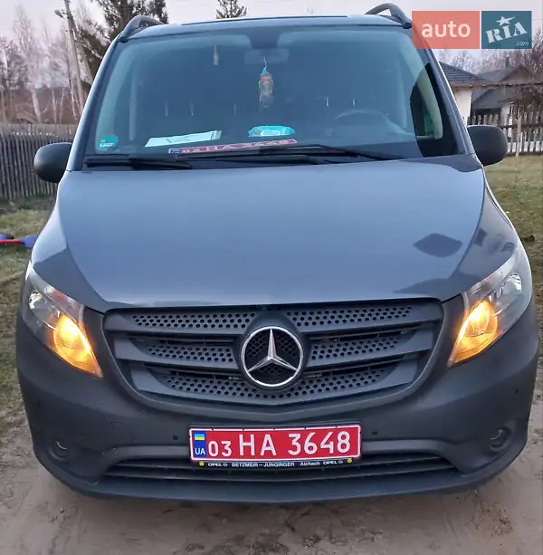 Mercedes-Benz Vito