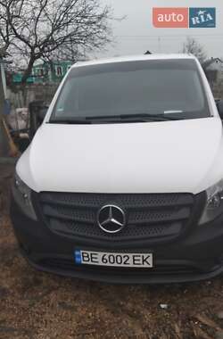 Грузовой фургон Mercedes-Benz Vito 2015 в Николаеве