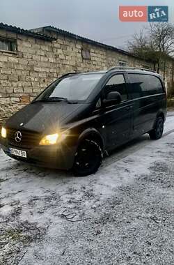 Грузовой фургон Mercedes-Benz Vito 2005 в Кременце