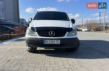 Грузопассажирский фургон Mercedes-Benz Vito 2006 в Львове