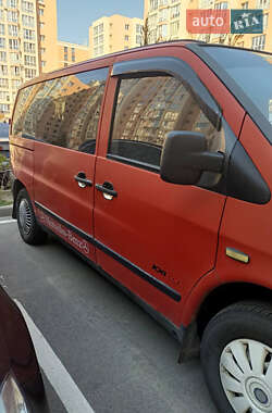 Минивэн Mercedes-Benz Vito 2000 в 