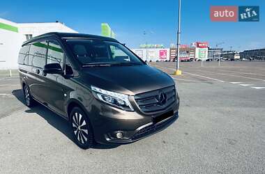 Минивэн Mercedes-Benz Vito 2019 в 