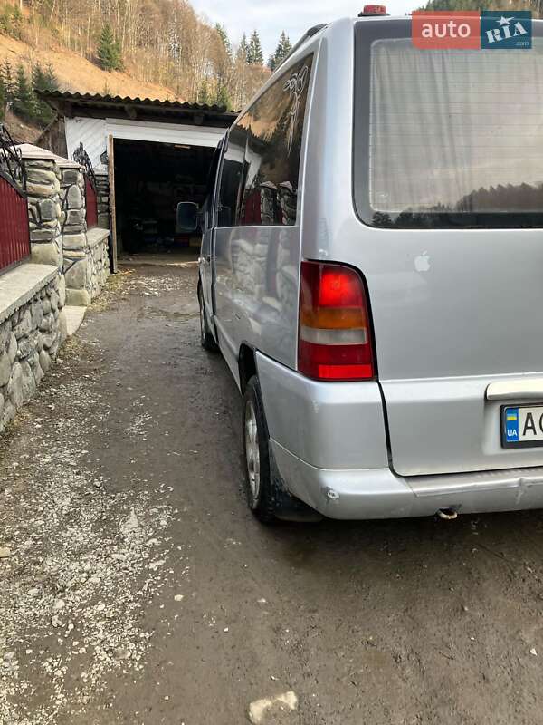 Минивэн Mercedes-Benz Vito 2000 в Богдане