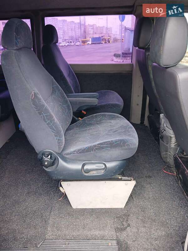 Минивэн Mercedes-Benz Vito 2000 в Киеве