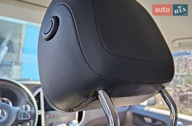 Минивэн Mercedes-Benz Vito 2017 в 