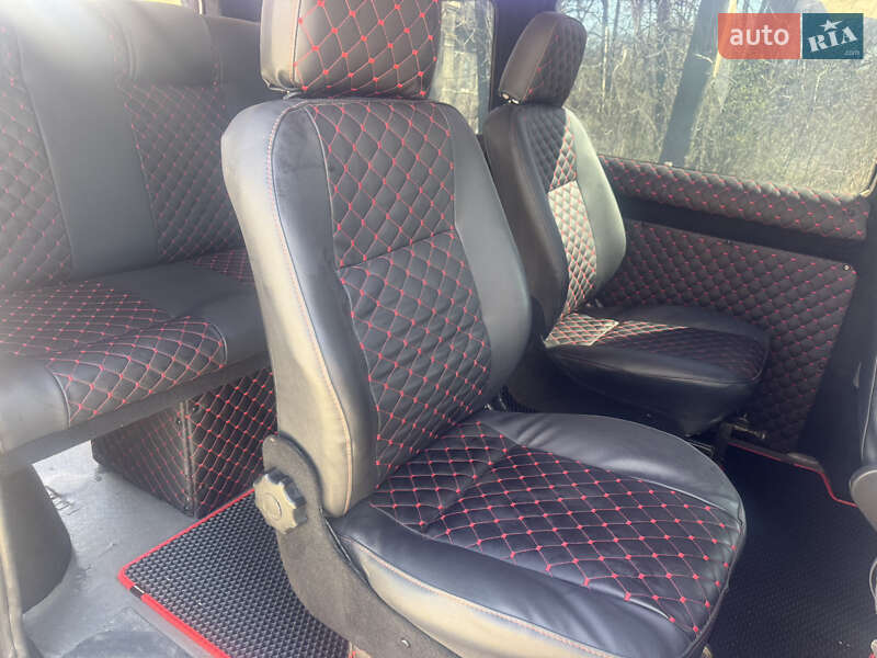 Минивэн Mercedes-Benz Vito 2011 в Черновцах