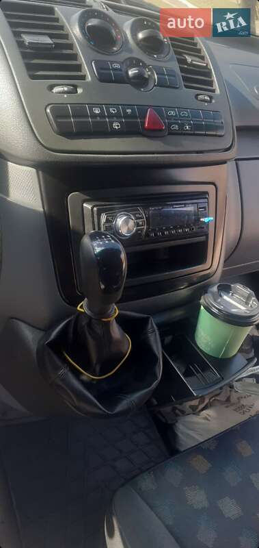 Мінівен Mercedes-Benz Vito 2005 в Дніпрі