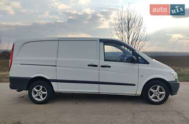 Грузовой фургон Mercedes-Benz Vito 2013 в 