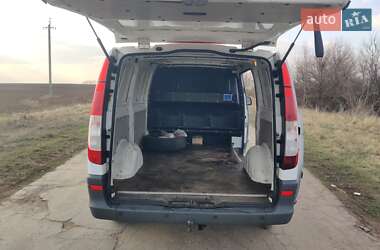 Грузовой фургон Mercedes-Benz Vito 2013 в 