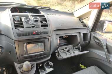 Грузовой фургон Mercedes-Benz Vito 2013 в 