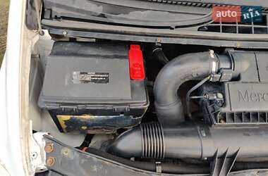 Грузовой фургон Mercedes-Benz Vito 2013 в 