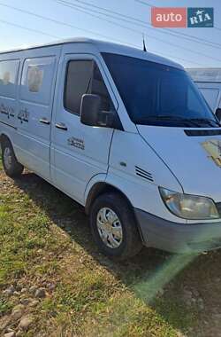 Грузовой фургон Mercedes-Benz Vito 2001 в Киеве Грузовой фургон Mercedes-Benz Vito 2001 в Киеве