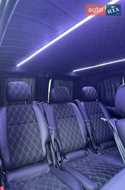 Минивэн Mercedes-Benz Vito 2017 в 