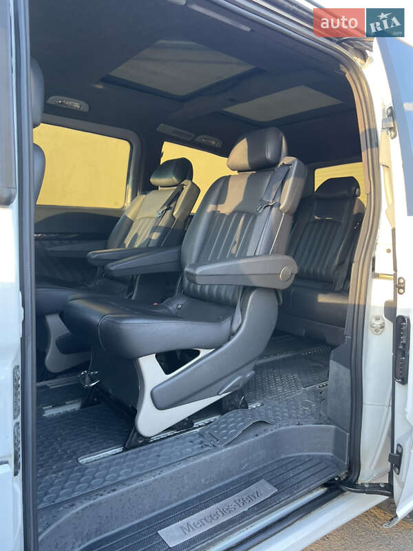 Минивэн Mercedes-Benz Vito 2012 в Ровно
