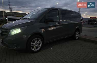 Минивэн Mercedes-Benz Vito 2015 в Мукачево