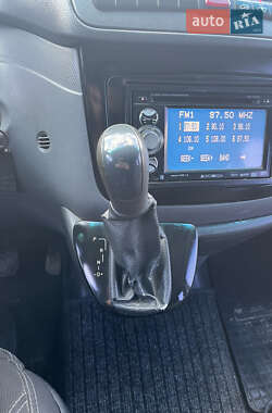 Минивэн Mercedes-Benz Vito 2004 в 