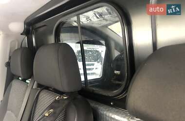 Вантажний фургон Mercedes-Benz Vito 2011 в 