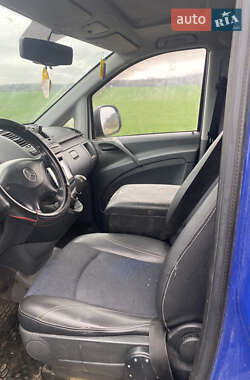Вантажний фургон Mercedes-Benz Vito 2004 в 