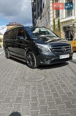 Минивэн Mercedes-Benz Vito 2017 в 