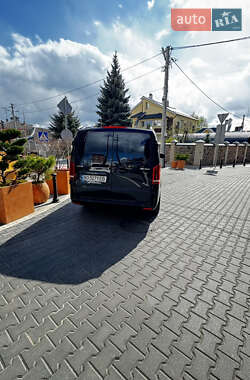 Минивэн Mercedes-Benz Vito 2017 в 