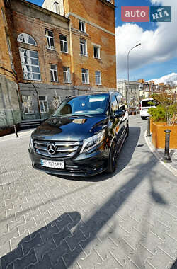 Минивэн Mercedes-Benz Vito 2017 в 