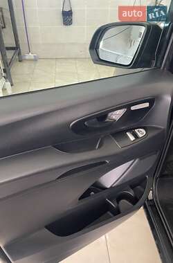 Минивэн Mercedes-Benz Vito 2015 в 