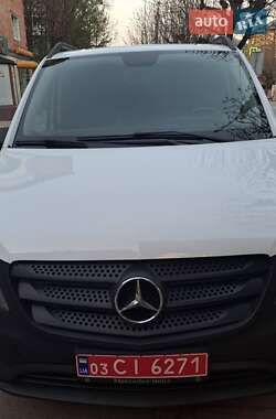 Грузовой фургон Mercedes-Benz Vito 2020 в 