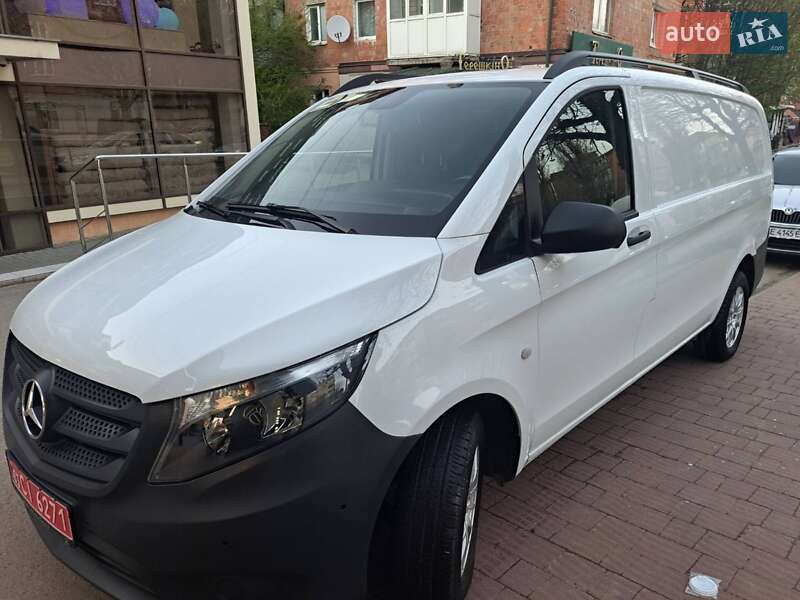 Грузовой фургон Mercedes-Benz Vito 2020 в Черновцах