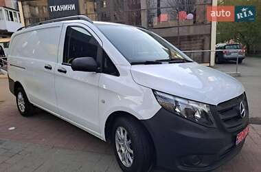 Грузовой фургон Mercedes-Benz Vito 2020 в 