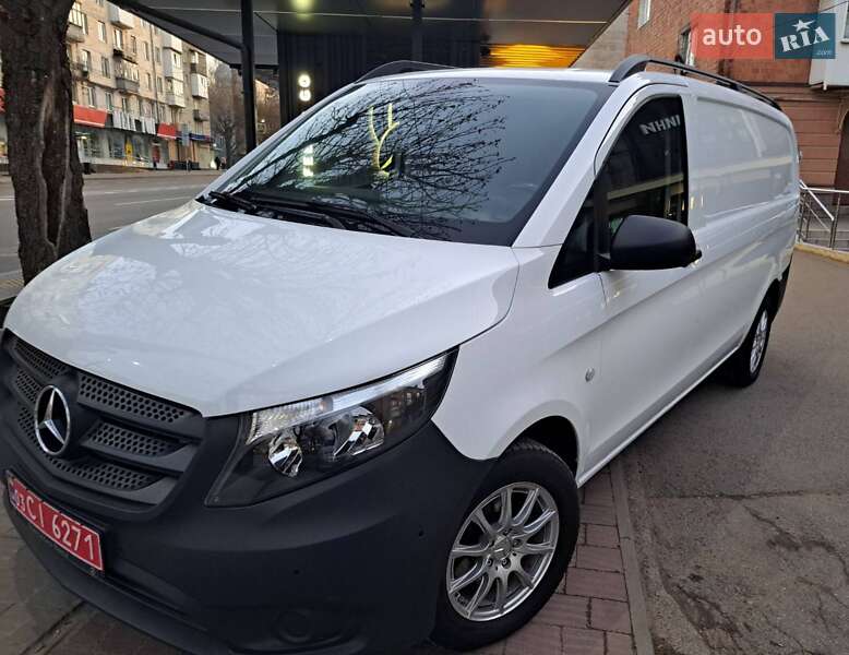 Грузовой фургон Mercedes-Benz Vito 2020 в Черновцах