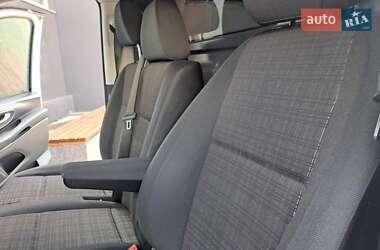 Грузовой фургон Mercedes-Benz Vito 2020 в 