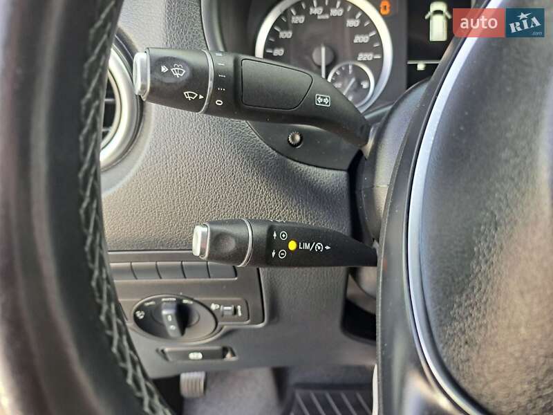 Грузовой фургон Mercedes-Benz Vito 2020 в Черновцах