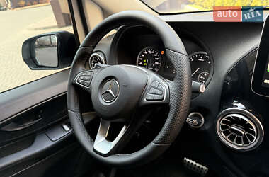 Грузовой фургон Mercedes-Benz Vito 2019 в 