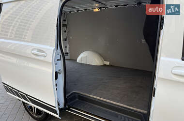 Грузовой фургон Mercedes-Benz Vito 2019 в 