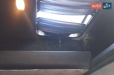 Грузопассажирский фургон Mercedes-Benz Vito 2010 в 
