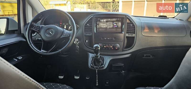 Mercedes-Benz Vito 2015