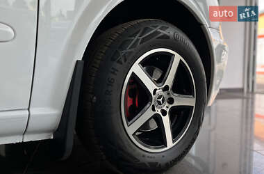 Минивэн Mercedes-Benz Vito 2010 в 