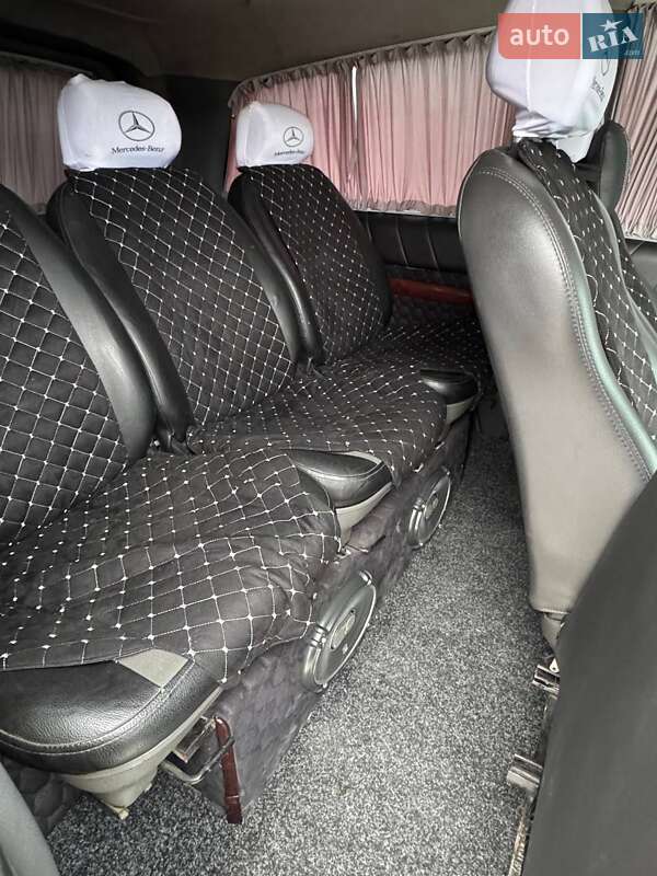 Минивэн Mercedes-Benz Vito 2004 в Новоднестровске